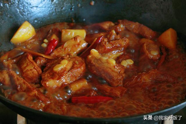 蜜汁猪脆骨家常做法，猪脆骨怎么炖好吃（老公孩子比平时多添一碗饭）