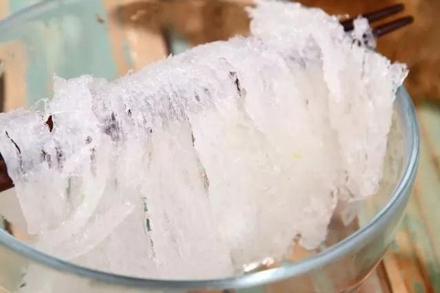 炖煮燕窝方法，炖煮燕窝的方法（从泡发到炖煮）