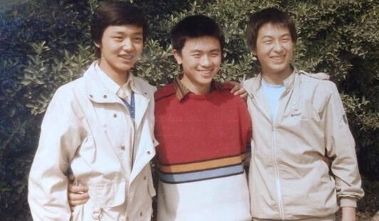 古城童话的演员,古城童话的演员是谁(年轻时各个都是小鲜肉啊)