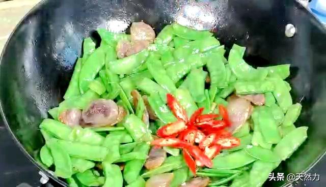 豌豆荚怎么使用，豌豆荚应用商店（豌豆荚要和什么搭配才好吃）