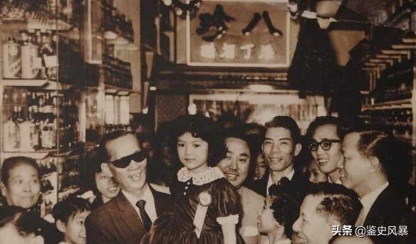 冯宝宝，冯宝宝真实身份大揭秘（养活10兄妹,被家人两度逼疯,60岁获新生图片）