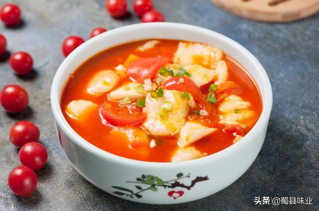 番茄火锅底料怎么做，海底捞的番茄火锅底料怎么做（学会做番茄火锅底料）