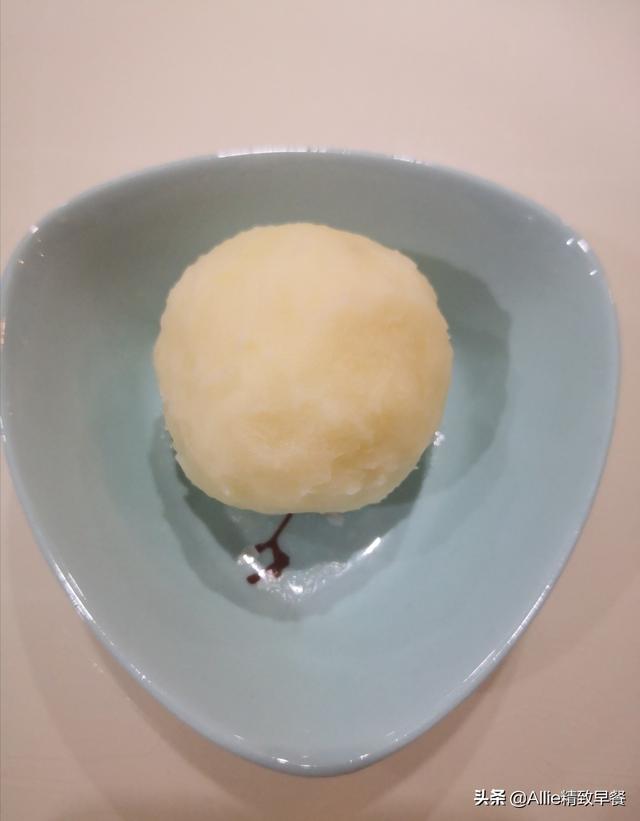 三色汤圆的家常做法，营养早餐第221期