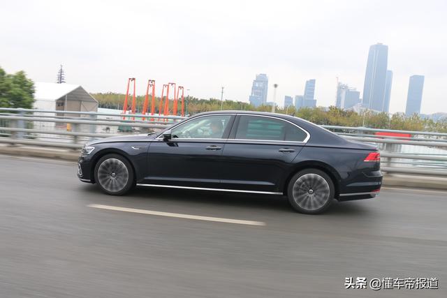 大众phideon什么车，phideon大众是什么车（花40万买一台大众能给你带来什么）