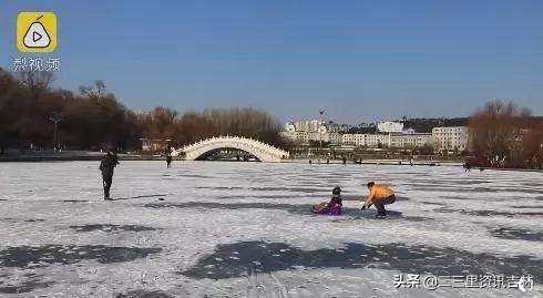 manday，英文中周一至周日以及一年的十二个月份怎么说?（南方人默默玩起手中的蟑螂）