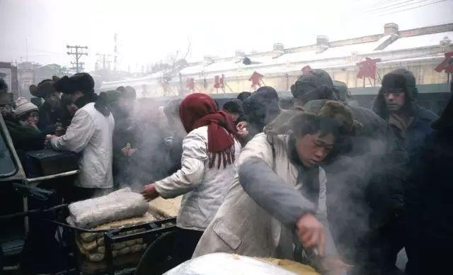 1981年属鸡人永远最旺的数字，1981年属鸡的幸运数字和颜色（时光记忆：1981年的中国）