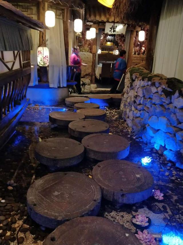 保定动物园里这几种动物特别有意思，保定市哪个动物园好玩（亲子逛吃逛吃逛吃~~）