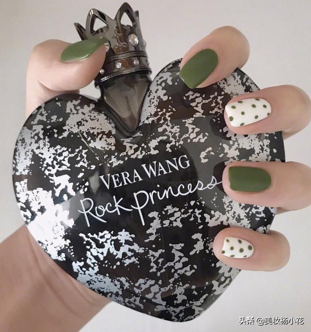 超级可爱的美甲！，微信头像，超级可爱的美甲！（泫雅风、小清新、黄色系、莫兰迪色合集）