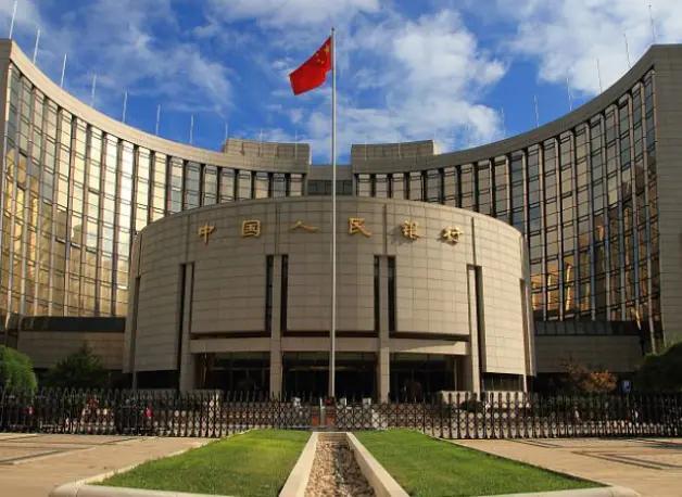 借记卡是信用卡还是储蓄卡，借记卡属于储蓄卡还是信用卡（有的叫“储蓄卡”有的叫“借记卡”）