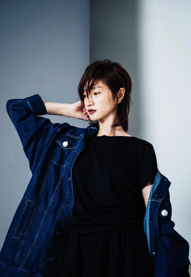 生日快乐 常年喜乐",为老公朱亚文超暖心的祝福,在生活中沈佳妮还称