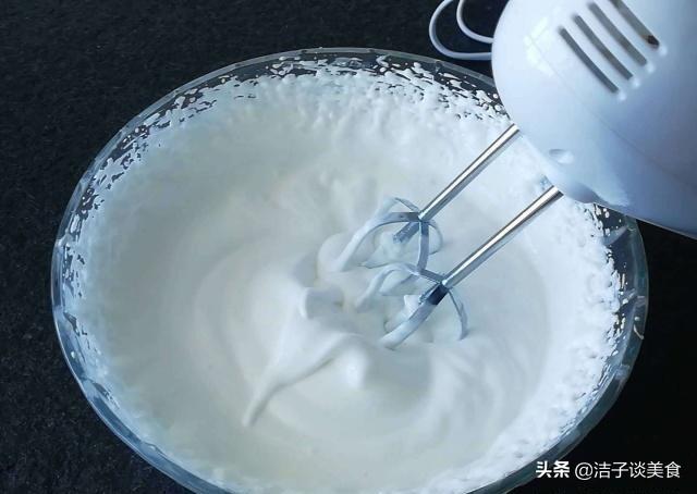 奶油是怎么做成的，怎么做奶油（洁子教你在家里自制淡奶油）