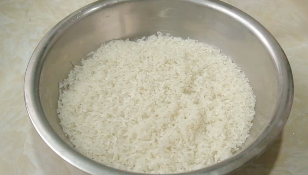 圖片[2]-【排骨燜米飯】做法步驟圖 有菜又有飯 一個電飯鍋就搞定-起舞食譜網