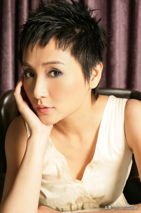 中国内地女演员孔琳精彩照片欣赏，容颜已老但气质仍在