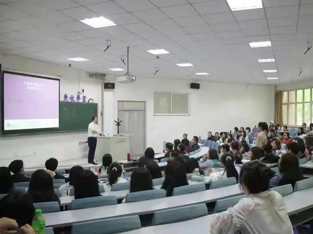 大连经贸外语学院，位于大连的大学有哪几所（2021年大连外国语大学高级翻译学院夏令营招生简章）