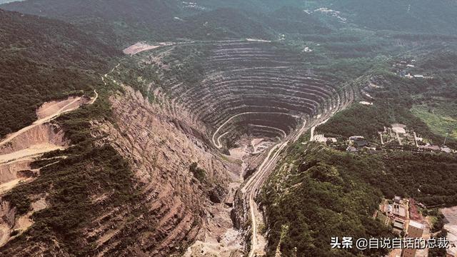 十大怪异鲨鱼，10000米长的蜈蚣（背后隐藏着一个人类起源的故事）