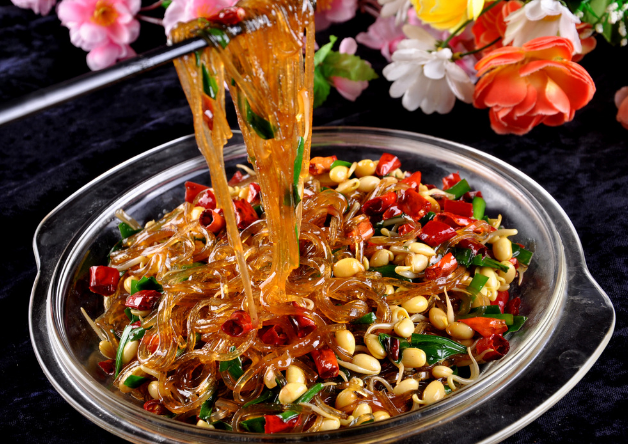 干粉条要泡多久，干粉条要泡多久可以吃（粉条不要泡软就炒）