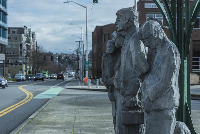 有一种奇葩的节日叫日本的裸体节，日本的这个节究...，西雅图每年都举办全裸游行