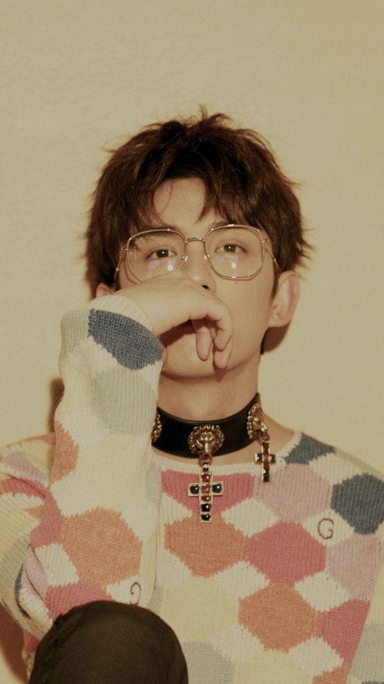 吴磊高清图片~超帅~,吴磊帅气照片 高清(男神吴磊高清帅气壁纸#不看