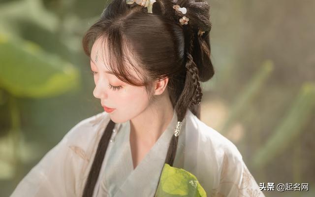 有内涵的女孩名字，女孩名字内涵丰富取名1800个（全家都满意的女孩名字）