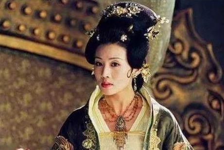 长乐公主是李世民和长孙皇后所生的嫡长女,十几位下嫁公主就属长乐