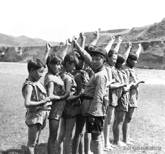 二万五千里长征，二万五千里长征路线（两万五千里长征中的工农红军）