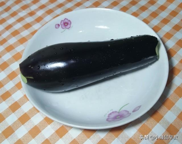 茄饼的家常做法，茄饼的家常做法大全（夏天早餐不用愁）