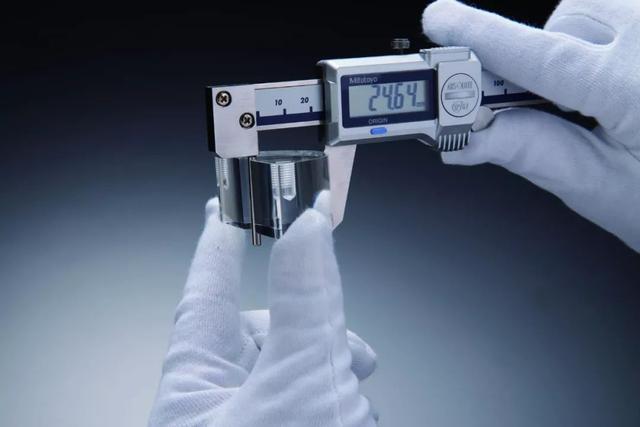 游标卡尺规格型号，游标卡尺的规格型号（机械做了几十年：游标卡尺）