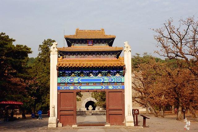 北京十三陵墓地，北京十三陵陵园（北京十三陵中规模最大的一座）