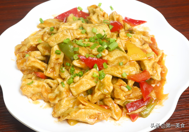 河南面糊茄子做法，色泽好看酸鲜香嫩的河南烧茄子