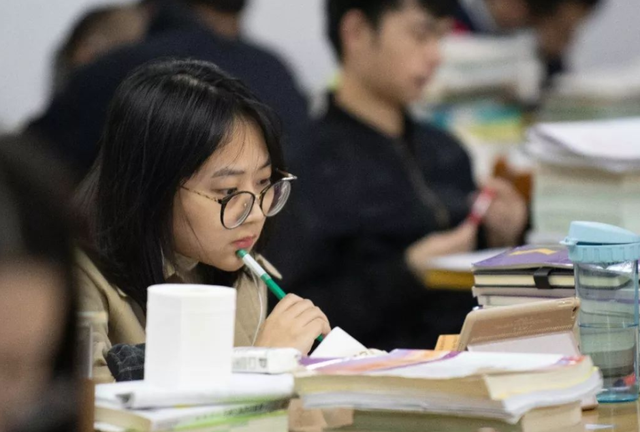 中国最高学历是什么学历，但90%的人都答错了