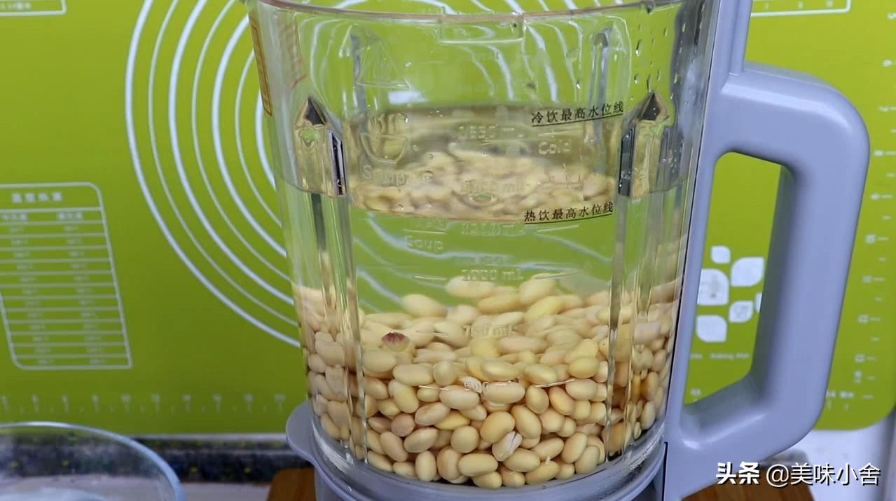 豆腐脑的做法和配方，豆腐脑的做法和配方图（详细配方比例告诉你在家做）