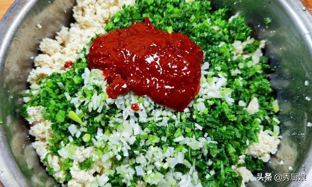 萝卜叶子怎么做好吃，家常萝卜叶子的制作方法（其实叶子才是宝贝）