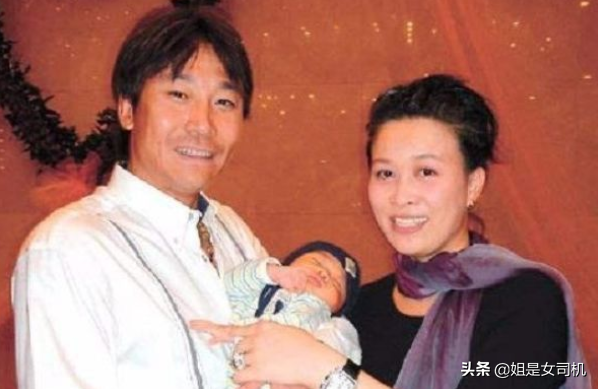 微博控的歌词，微博控王力宏（那英这十年）