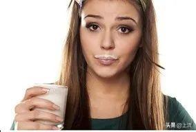 唇毛会越刮越粗吗，唇毛刮了一次会变粗吗（不是美女，不配长唇毛吗）