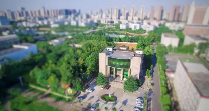 中南财经政法大学首义校区，中南财经政法大学首义校区地下为什么会有雷（藏有15组不为人知的“密码”）