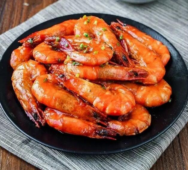 图片[1]-【油焖大虾】做法步骤图 热量低 做法特别简单！-起舞食谱网