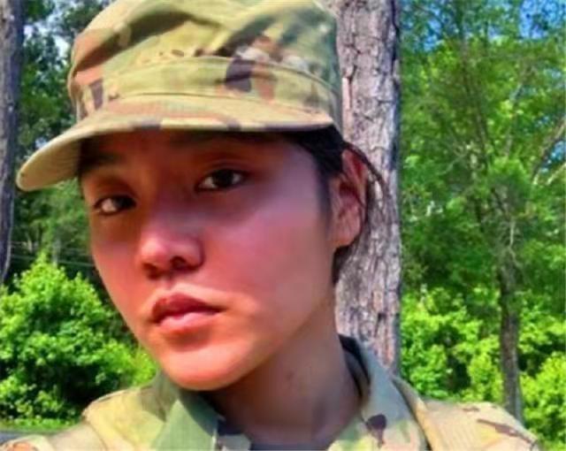 华天韵毕业去向，华天韵（宁愿在美服役7年也不愿当中国人）