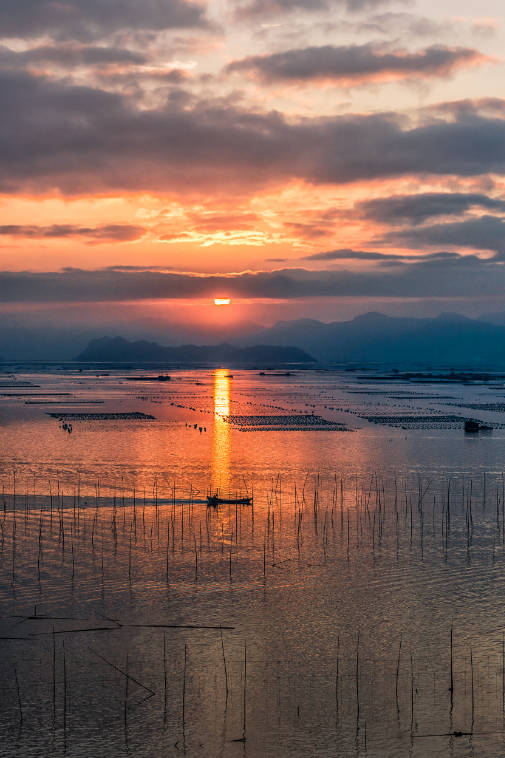 九月份适合去哪里旅游 最全攻略在这里，九月份适合去哪里旅游（看到第一个就想出发了）