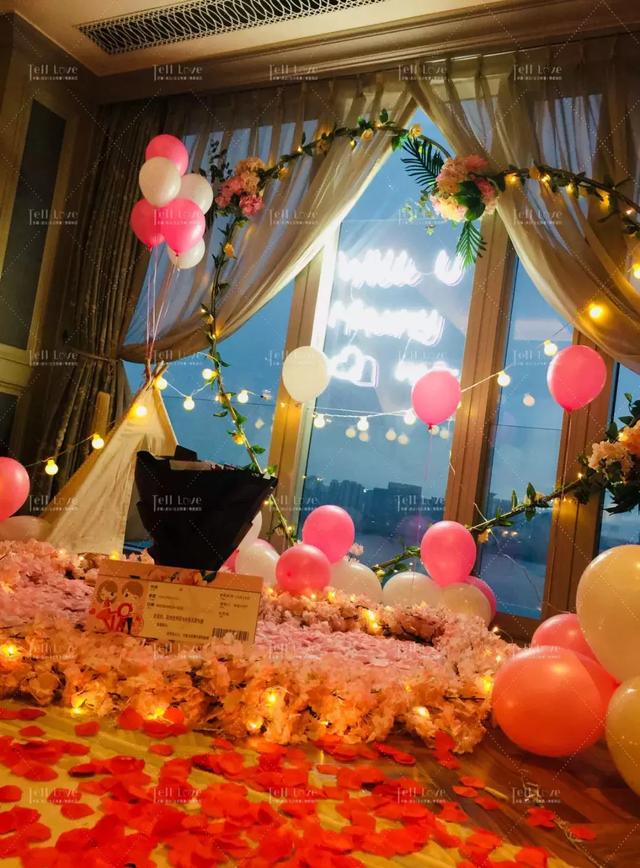 求婚创意:8种创意求婚攻略,求婚创意(如何策划一场完美的求婚) 求婚创意:8种创意求婚攻略,求婚创意(如何策划一场完美的求婚)