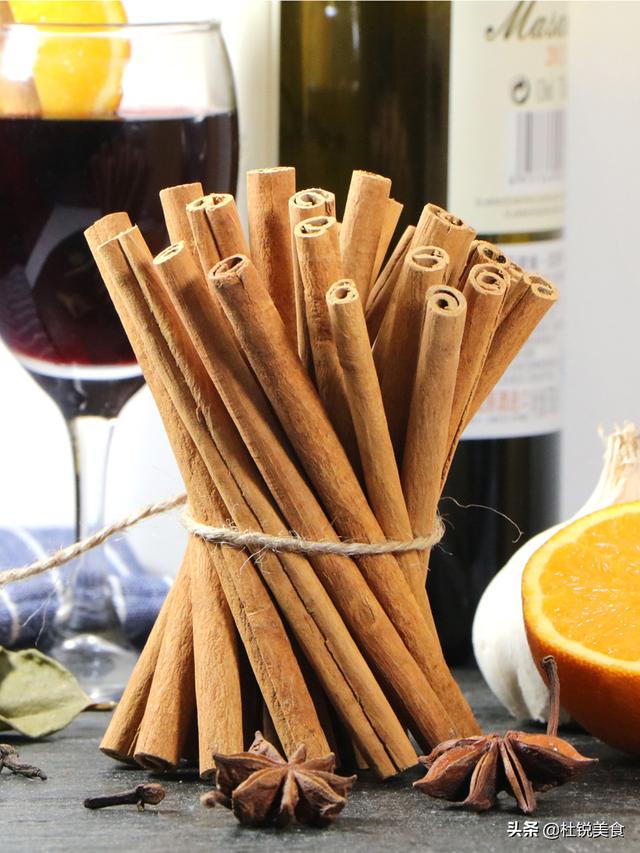 桂皮和肉桂的区别，桂皮和肉桂有什么区别（桂皮是什么树的皮,剥皮后树还能活吗）