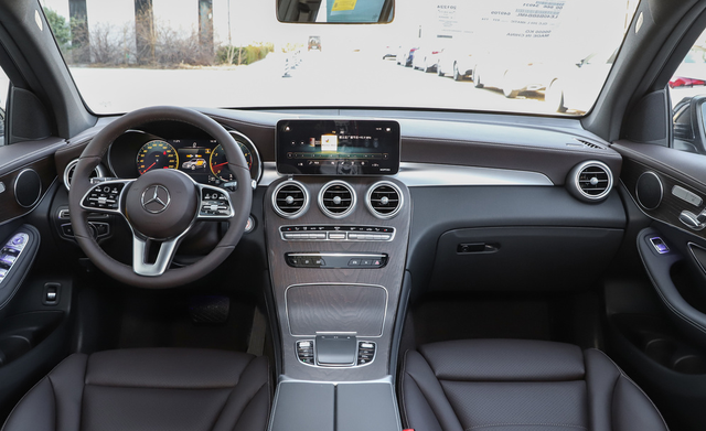 世界十大名车，世界十大名车车标（上半年被国人“爆买”的十大豪车）