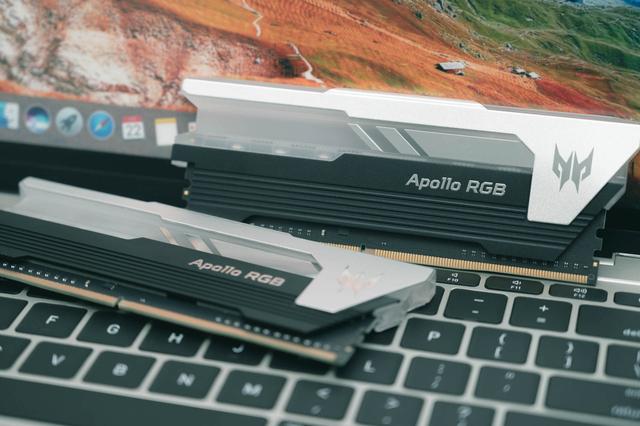 内存时序c16与c18差距多大，内存时序c16与c18差距介绍（B-Die内存-有信仰无溢价的宏碁Predator）