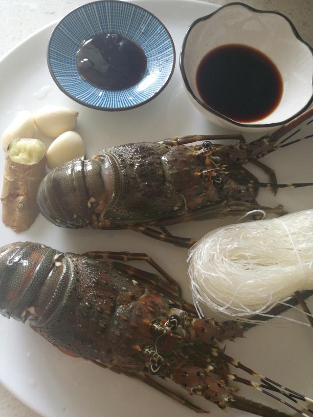 清蒸澳洲龙虾的做法，澳洲龙虾清蒸做法（4只澳龙，清蒸和煮粥那个鲜）