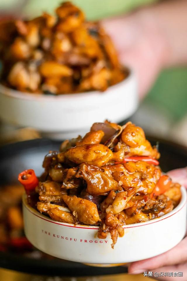 扛把子念kang还是gang呢,扛把子怎么读gang(蛙小侠,内讧了) 扛把子念kang还是gang呢,扛把子怎么读gang(蛙小侠,内讧了)