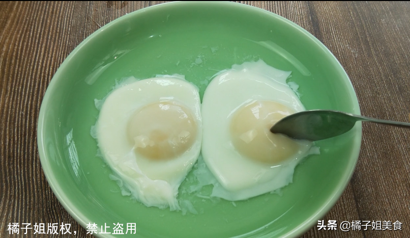 【荷包蛋】做法步驟圖 個個滑嫩 不散花-起舞食譜網