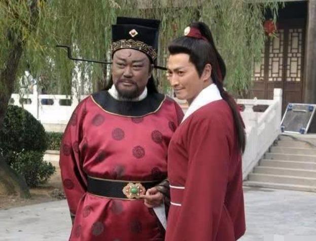 七侠五义是哪几个人，七侠五义是哪几个人结局（锦毛鼠白玉堂死时23岁）