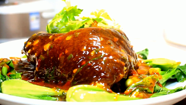 卤蹄膀的做法，知道这两个小诀窍就够了