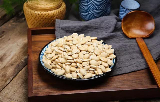 冬瓜子的功效与作用，滋阴润燥、止腹泻、健脾胃