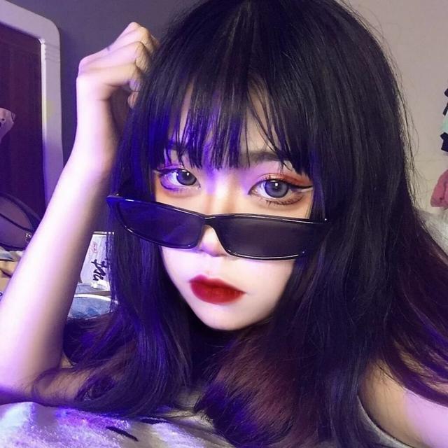 御姐句子高冷随性御姐语录，御姐句子高冷随性御姐语录图片（又A又拽的御姐文案/温柔中透露着野心.）