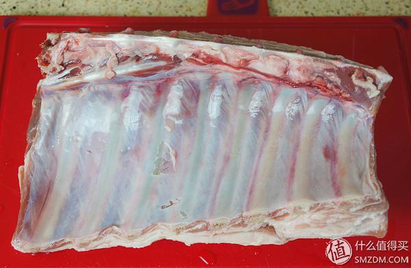最简单的烤箱烤羊排，这种方法最简单：上午进烤箱